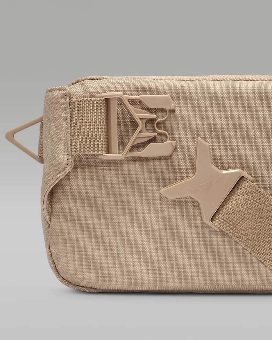 Jordan Franchise Crossbody Bag 2L